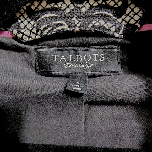 Talbots Black & White Jacquard Blazer | Size 4 | Elegant Damask Statement Piece - Picture 5 of 6